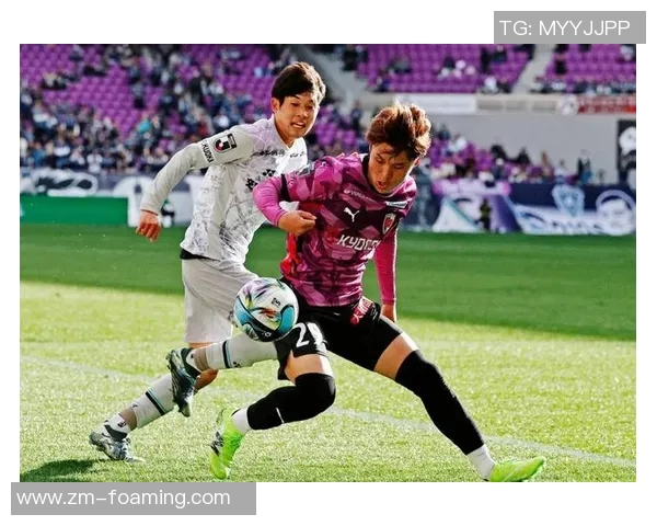 广岛三箭迎战浦田期待精彩对决双方球员状态火热争夺胜利荣耀 广岛三箭迎战浦田期待精彩对决双方球员状态火热争夺胜利荣耀